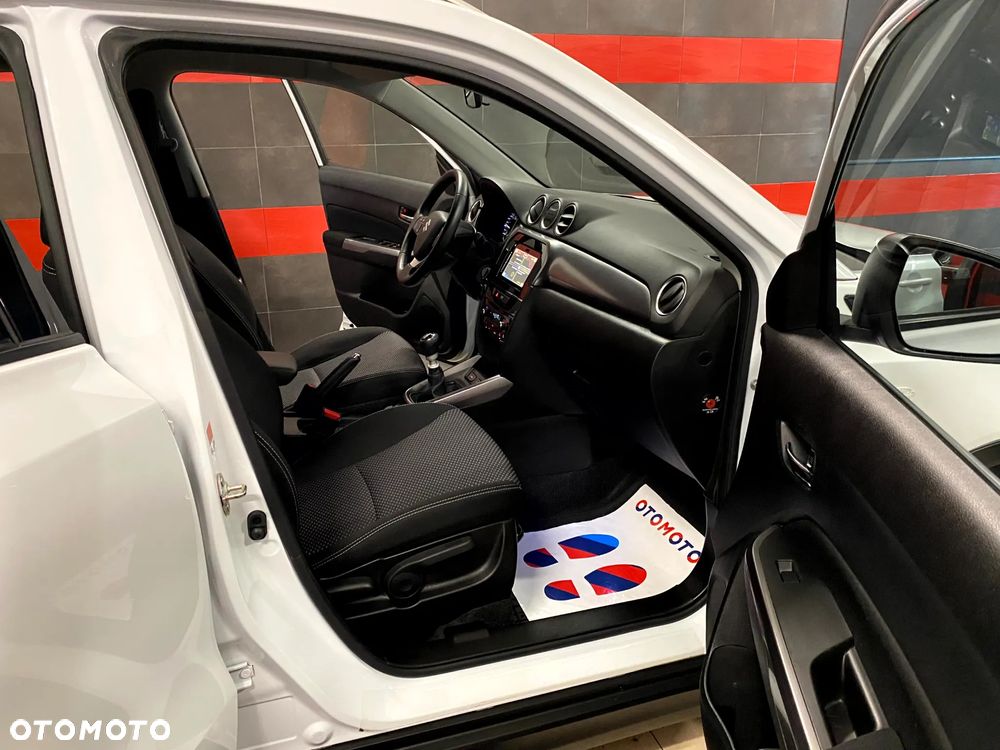 Suzuki Vitara 1.4 Boosterjet Elegance 2WD - 19