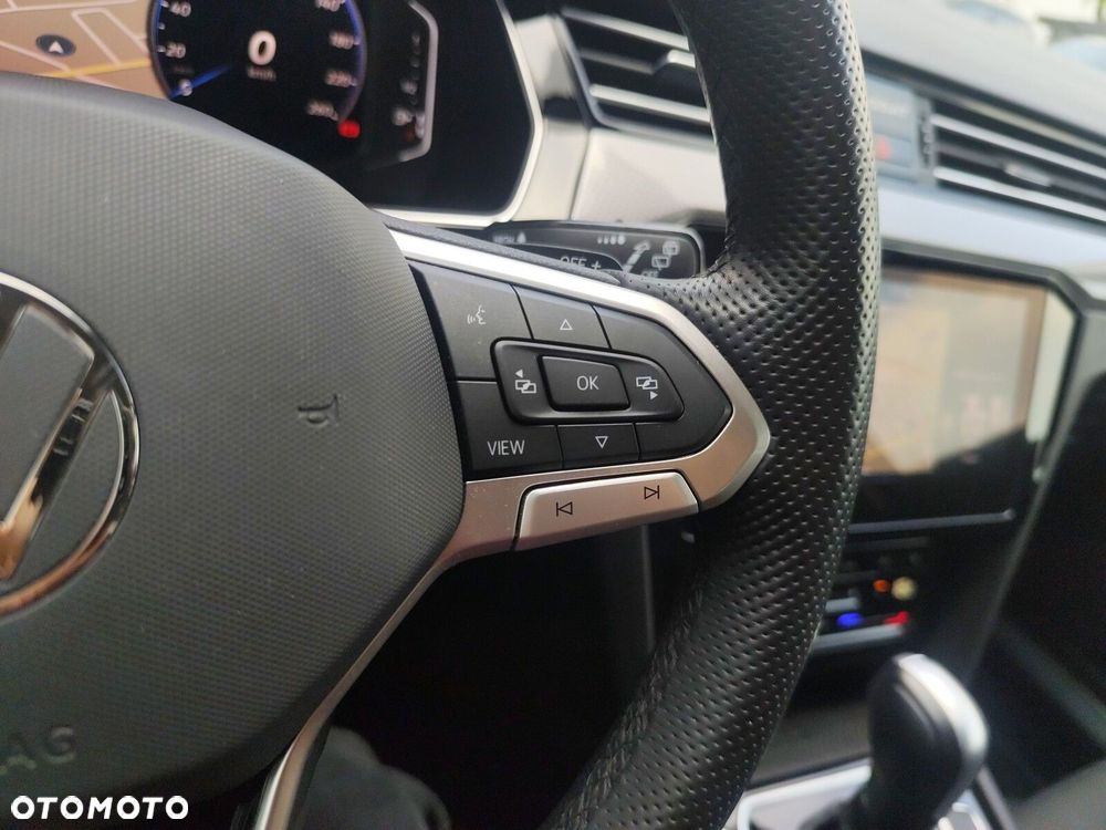 Volkswagen Passat Alltrack - 21