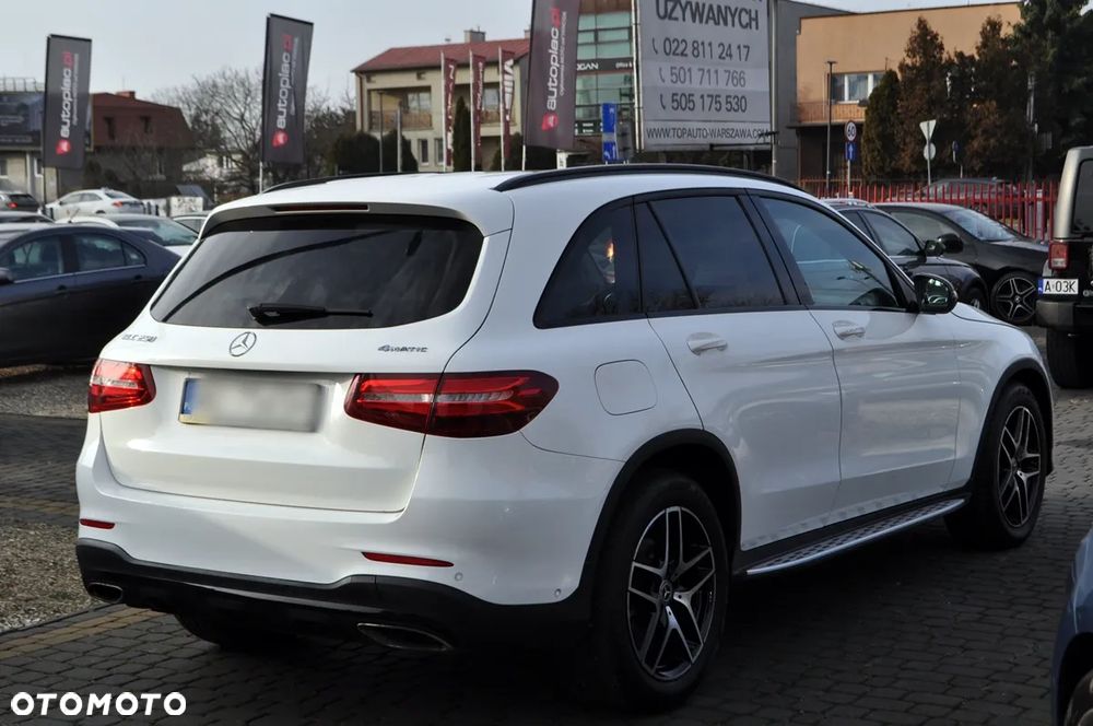 Mercedes-Benz GLC - 13