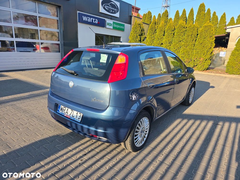 Fiat Grande Punto - 8