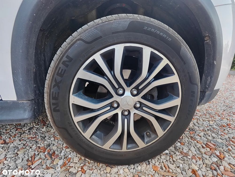 Mitsubishi ASX 1.6 Invite Navi - 10