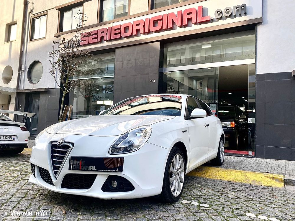 Alfa Romeo Giulietta 1.6 JTDm Corporate - 1