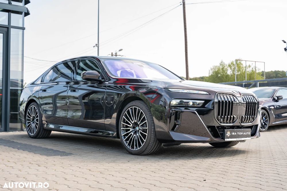 BMW Seria 7 - 33