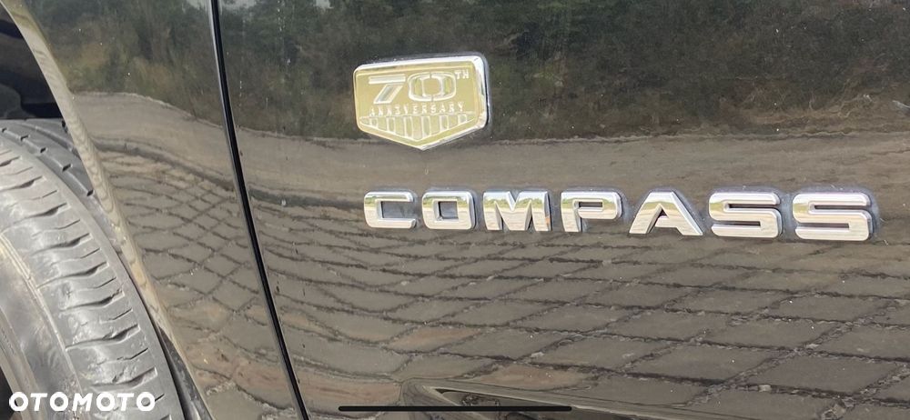 Jeep Compass - 10