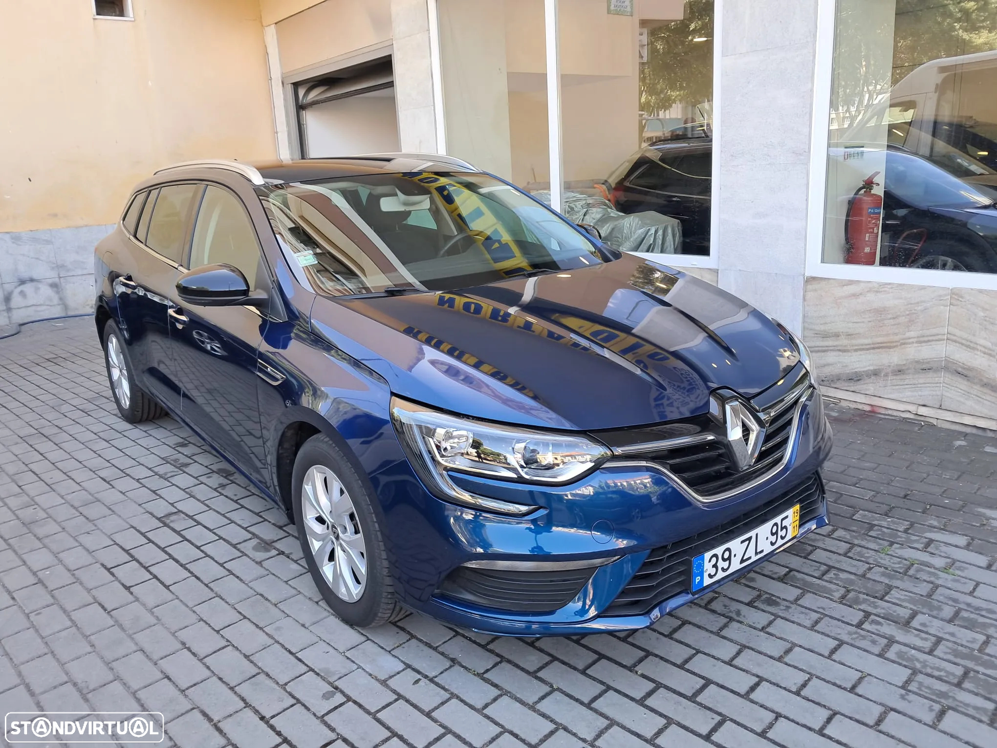 Renault Mégane Sport Tourer 1.5 Blue dCi Limited - 6
