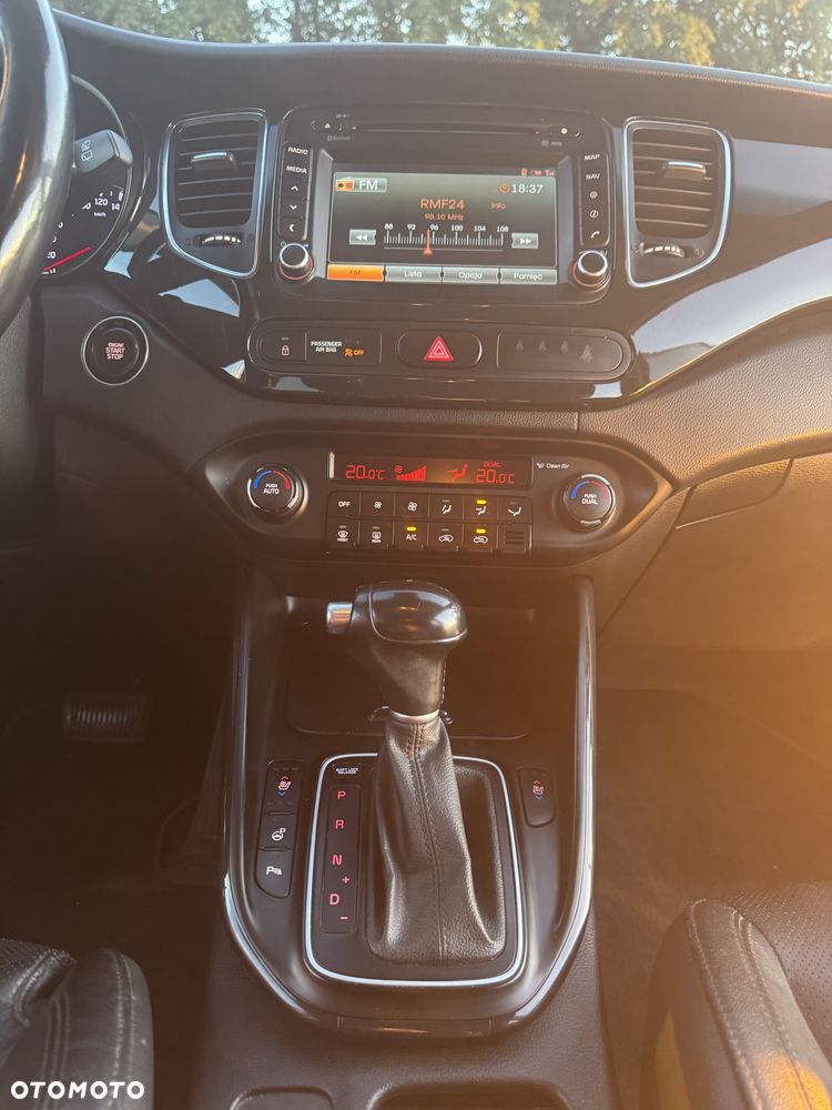 Kia Carens 1.7 CRDi L - 16