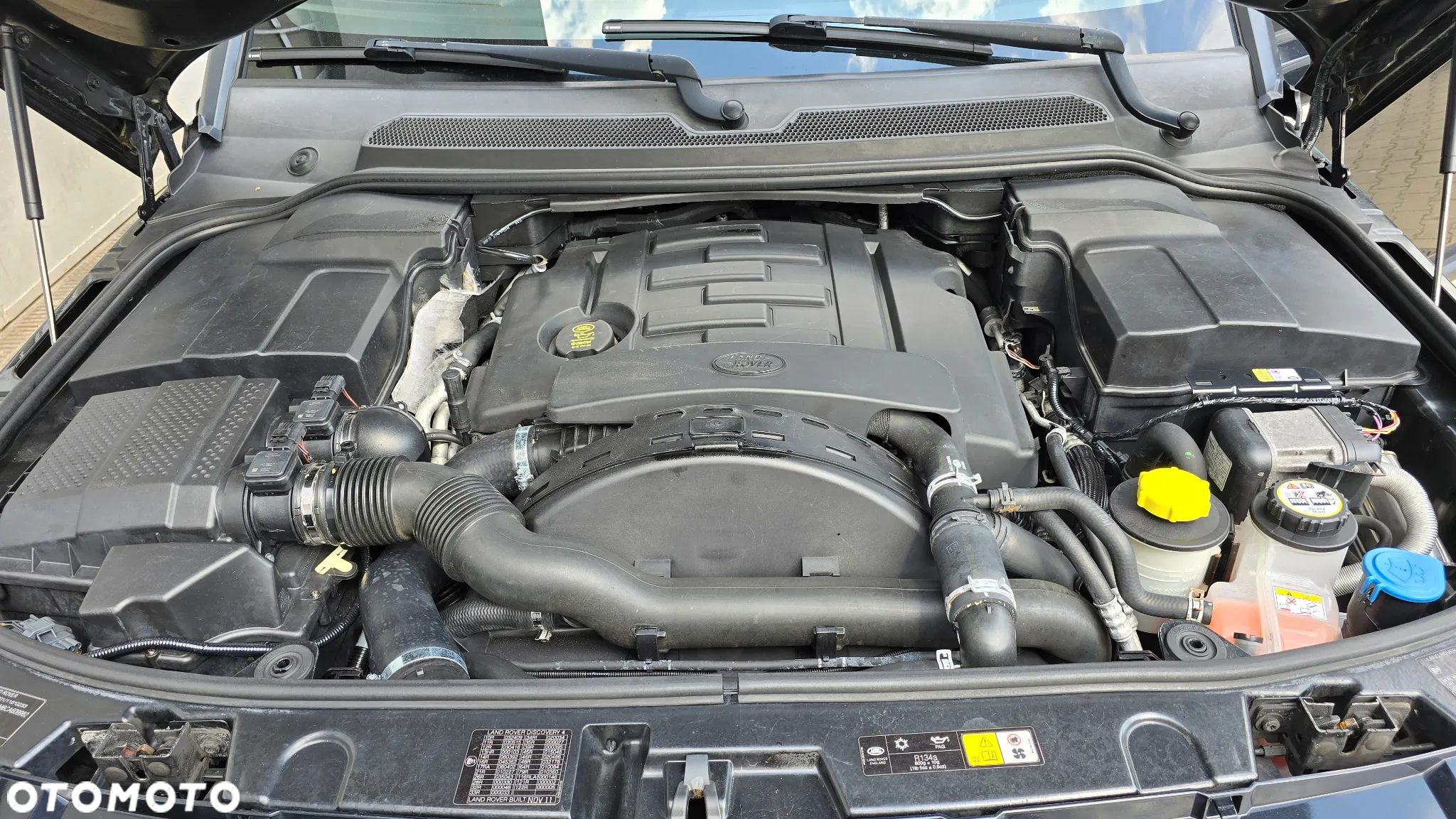 Land Rover Discovery IV 3.0D V6 S - 8