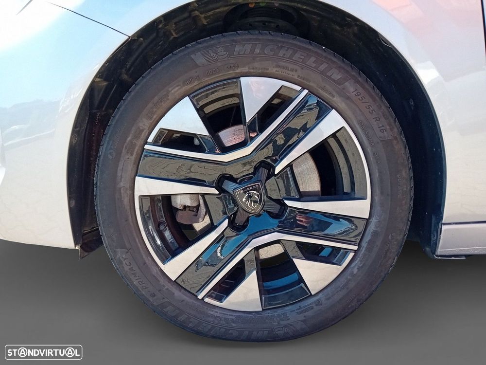 Peugeot 208 1.2 PureTech Allure - 14