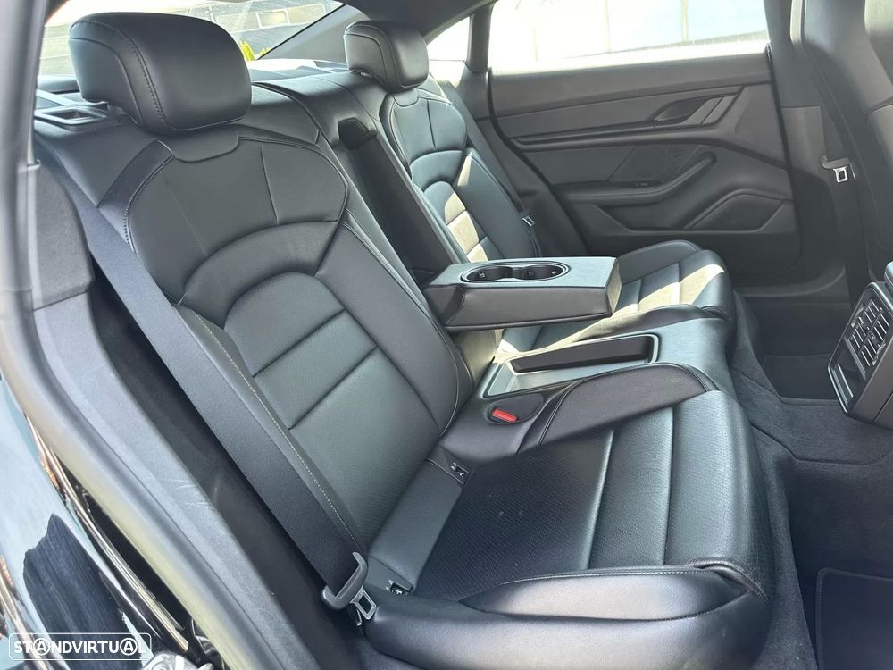 Porsche Taycan Standard - 58