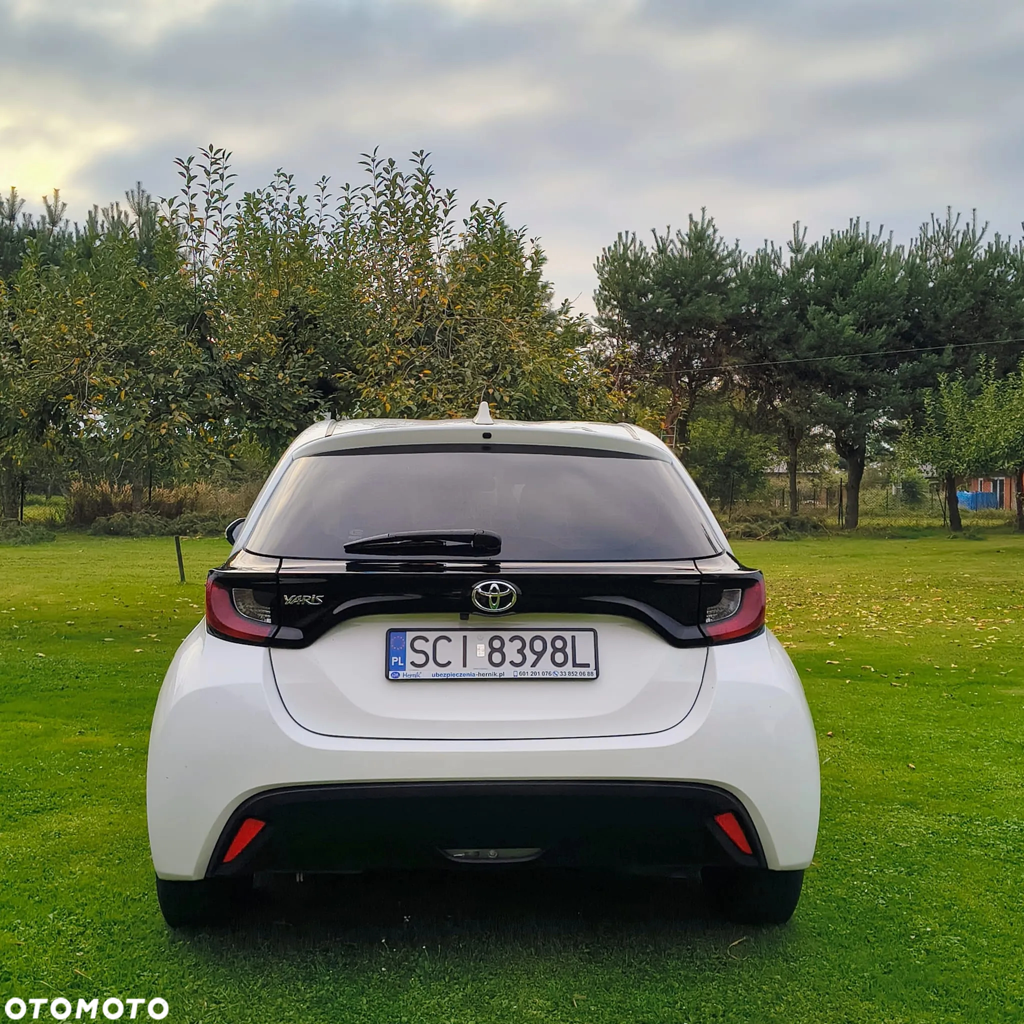 Toyota Yaris 1.5 Comfort - 4