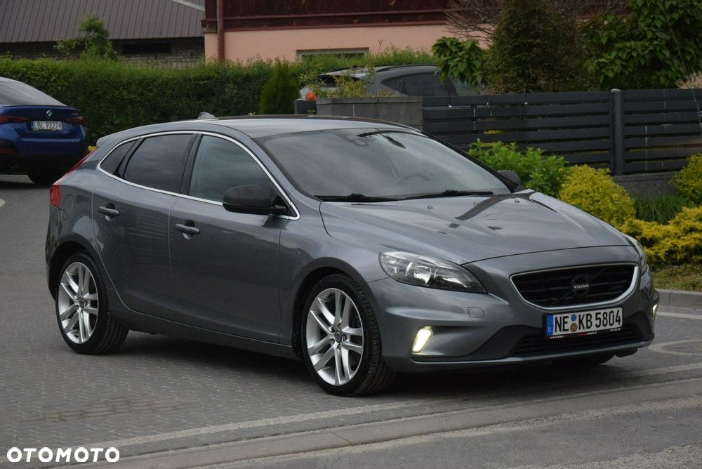 Volvo V40 D4 RDesign - 1