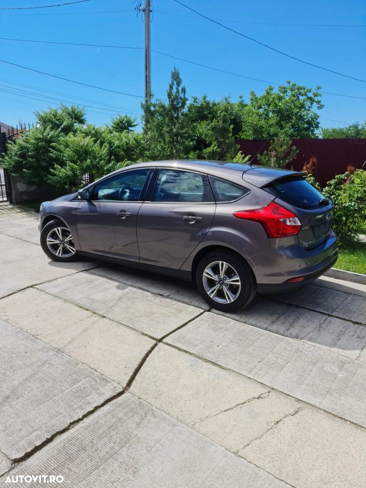 FORD Focus 2014 — imagine 13