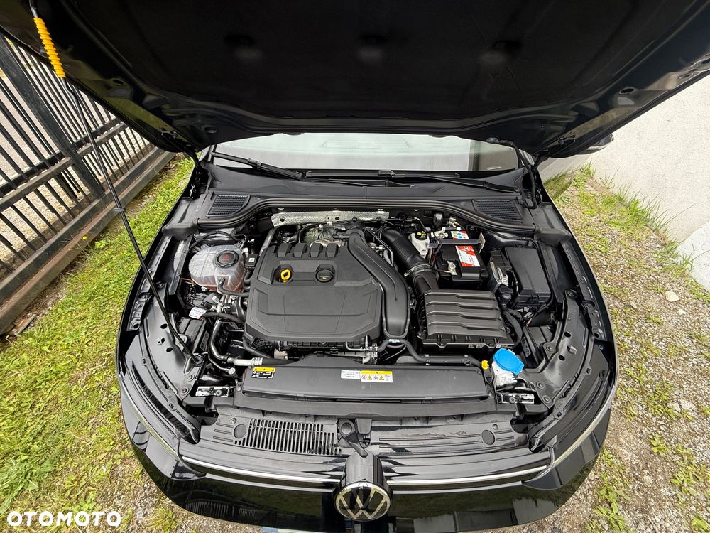 Volkswagen Golf 1.5 TSI HEV R-Line - 11