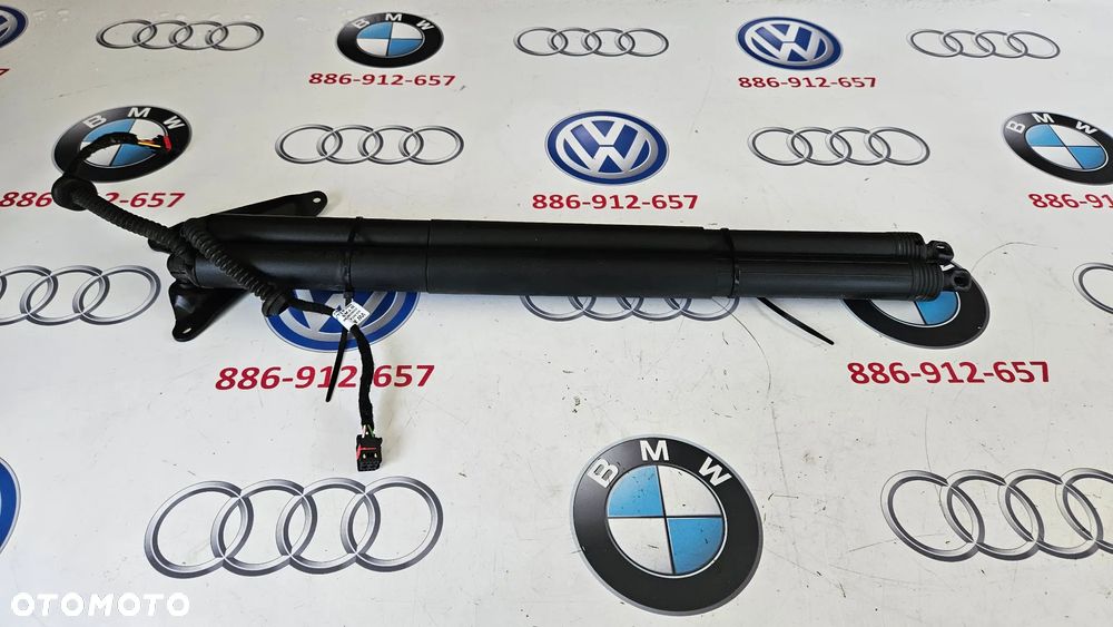 VW Arteon 3G8 SEDAN Siłownik elektryczny klapy bagażnika Teleskop 3G8827851B - 1