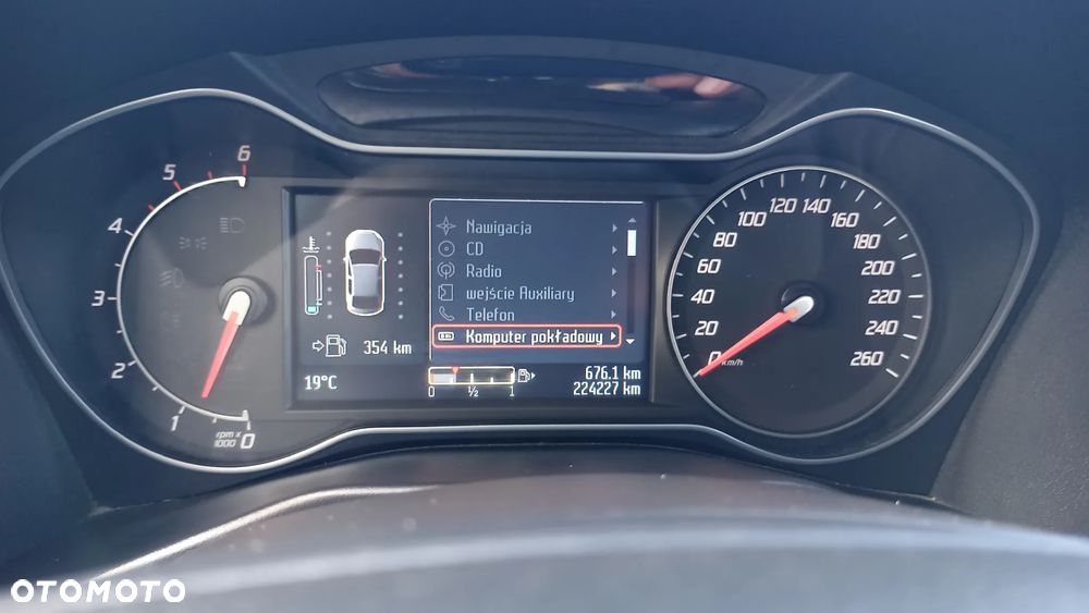 Ford Mondeo 1.6 TDCi Start-Stopp Titanium - 16