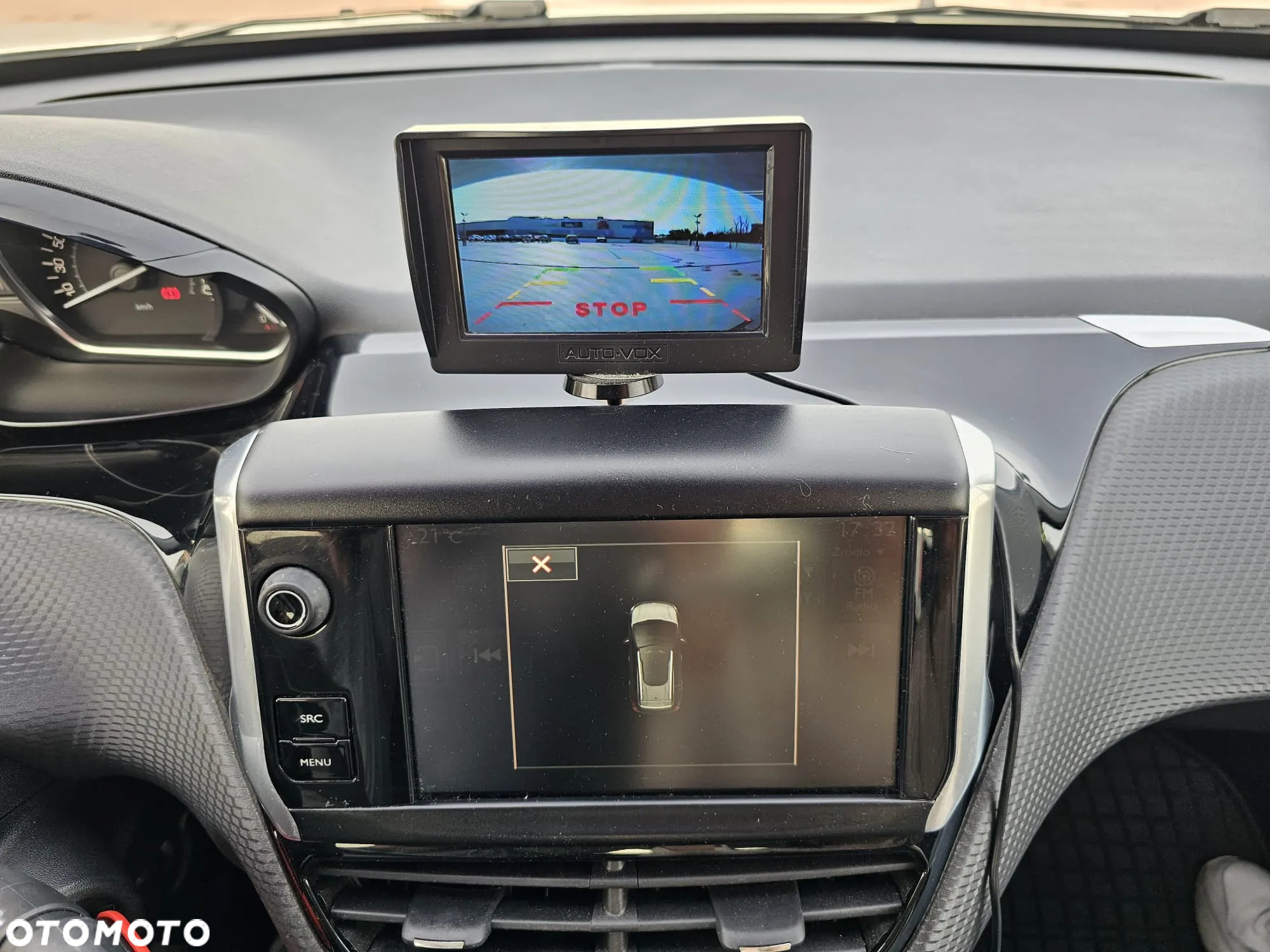 Peugeot 2008 - 14