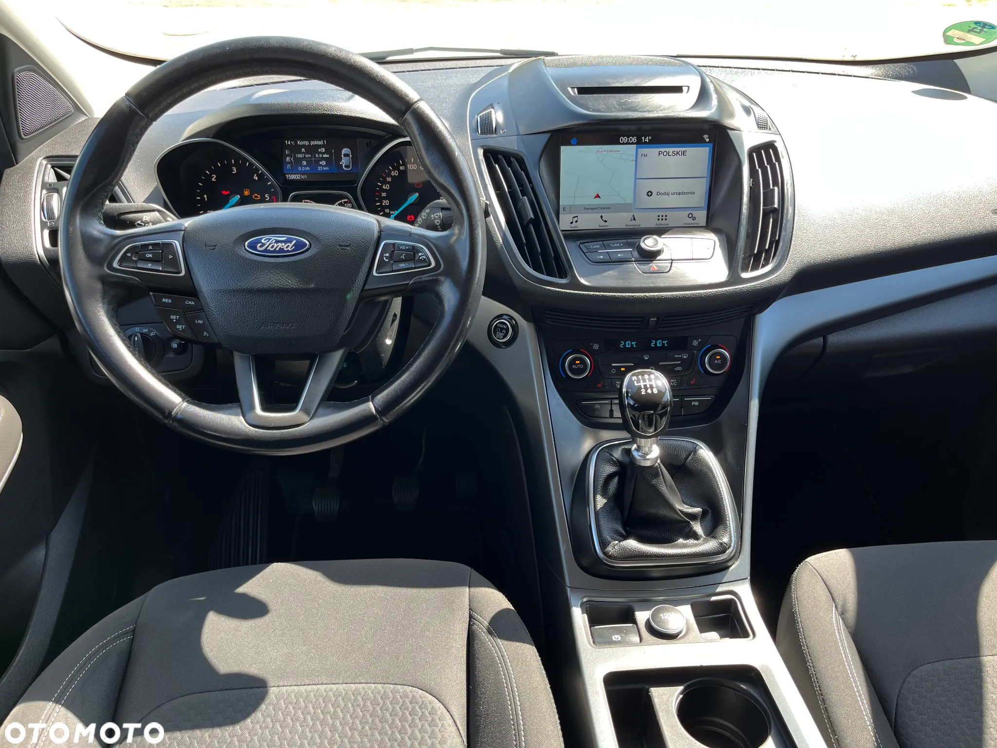 Ford Kuga 2.0 TDCi 2x4 Titanium - 22