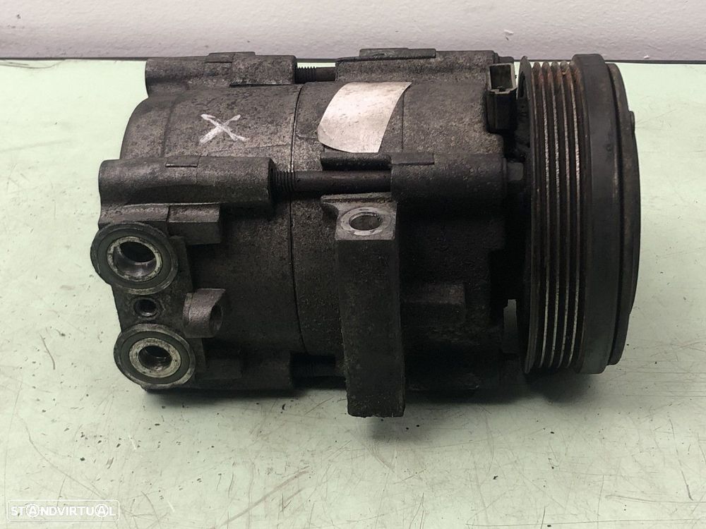 Compressor de ar condicionado FORD MONDEO I (GBP) 1.8 TD 1993 - 1996 REF. MOTOR... - 2