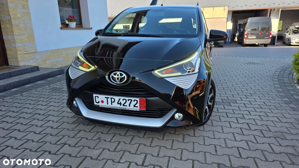 Toyota Aygo x-play club - 2