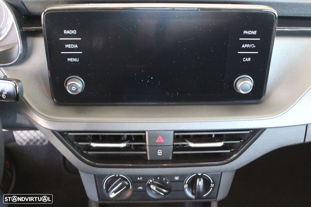 Skoda Kamiq 1.0 TSI Ambition DSG - 25