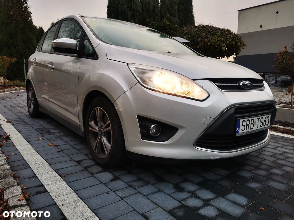 Ford C-Max 2015 photo 4