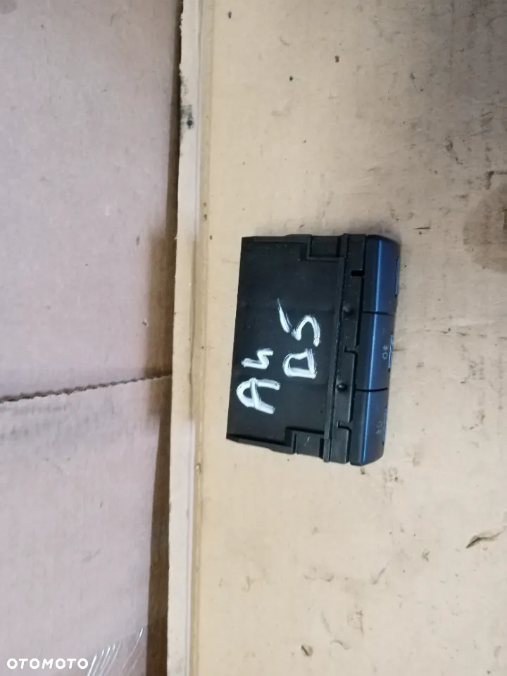 Włącznik przełącznik świateł przeciwmgielnych Audi A4 B5 8D0941535 8D0941563 - 2