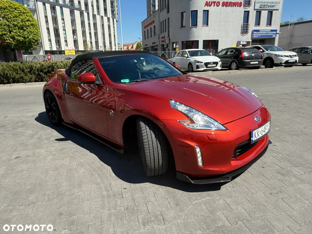 Nissan 370 Z - 8