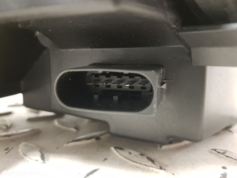 IDEALNA LAMPA LEWA PRZEDNIA PRZÓD REFLEKTOR MERCEDES B-KLASA W245 05-11 EUROPA A1698201761 KOMPLETNA - 8