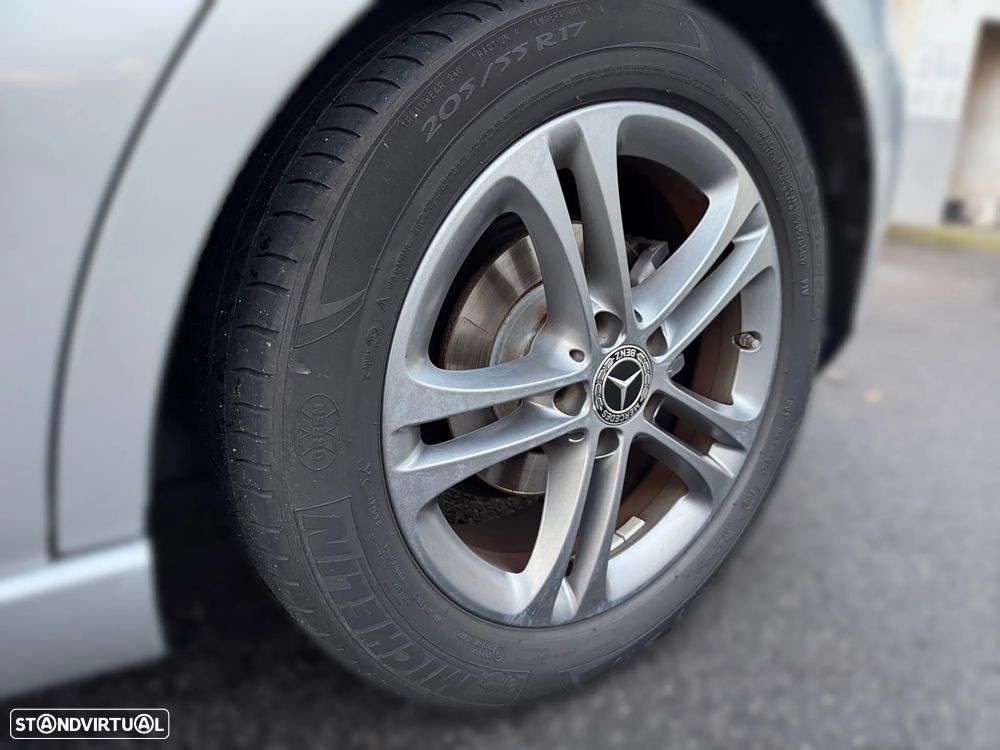 Mercedes-Benz A 180 d Style Plus Aut. - 10