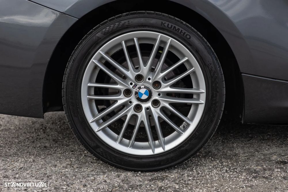 BMW 218 d Cabrio Pack M Auto - 25