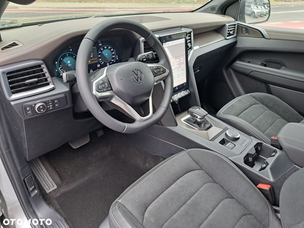 Volkswagen Amarok - 14