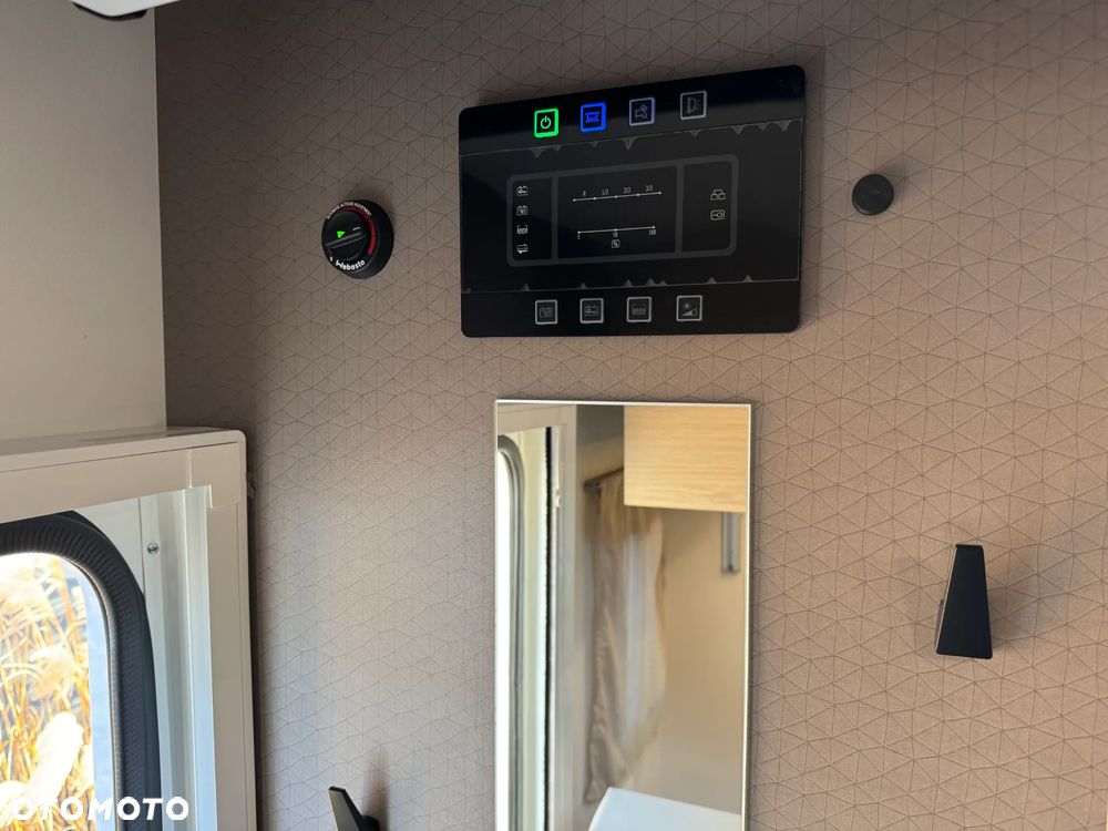 Ford Chausson 788 First Line - 37