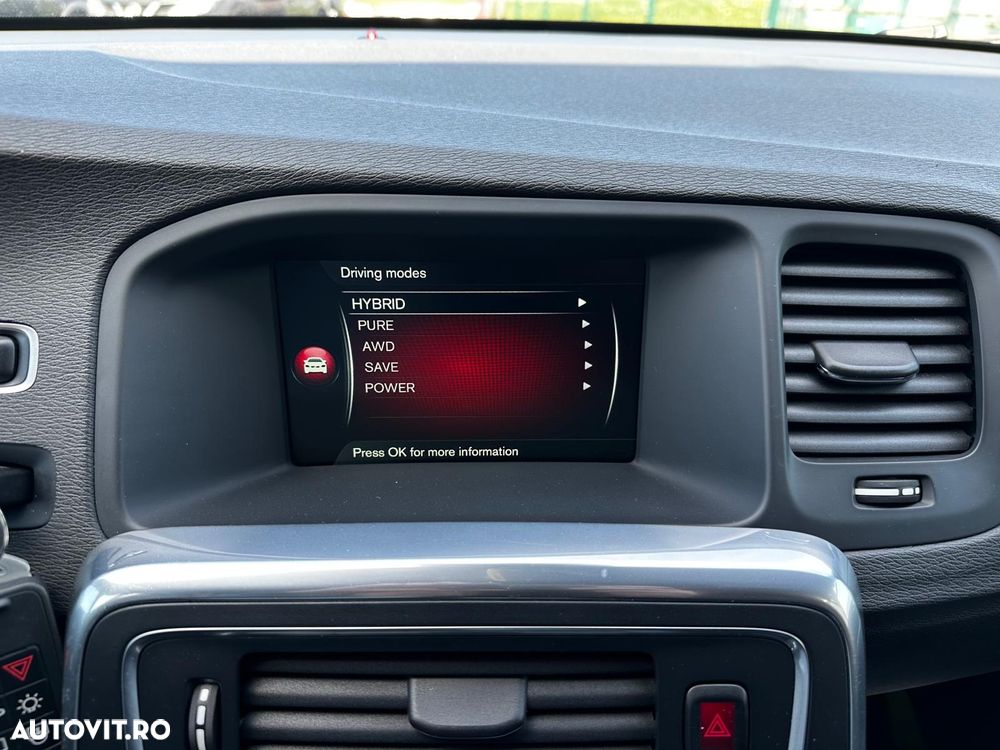 Volvo V60 D6 Plug-In-Hybrid AWD Geartronic Pure Limited - 16