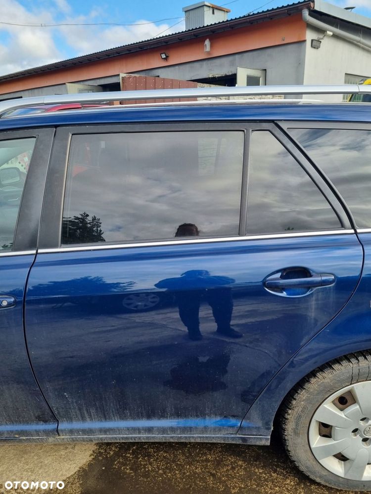 TOYOTA AVENSIS T25 03-06 8P4 KOMBI drzwi lewy tył lewe tylne lt * - 1