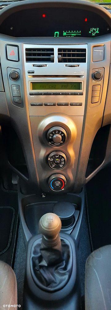 Toyota Yaris 1.0 VVT-i Cool - 8