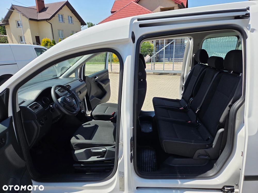 Volkswagen Caddy Maxi 2.0 TDI Comfortline - 17