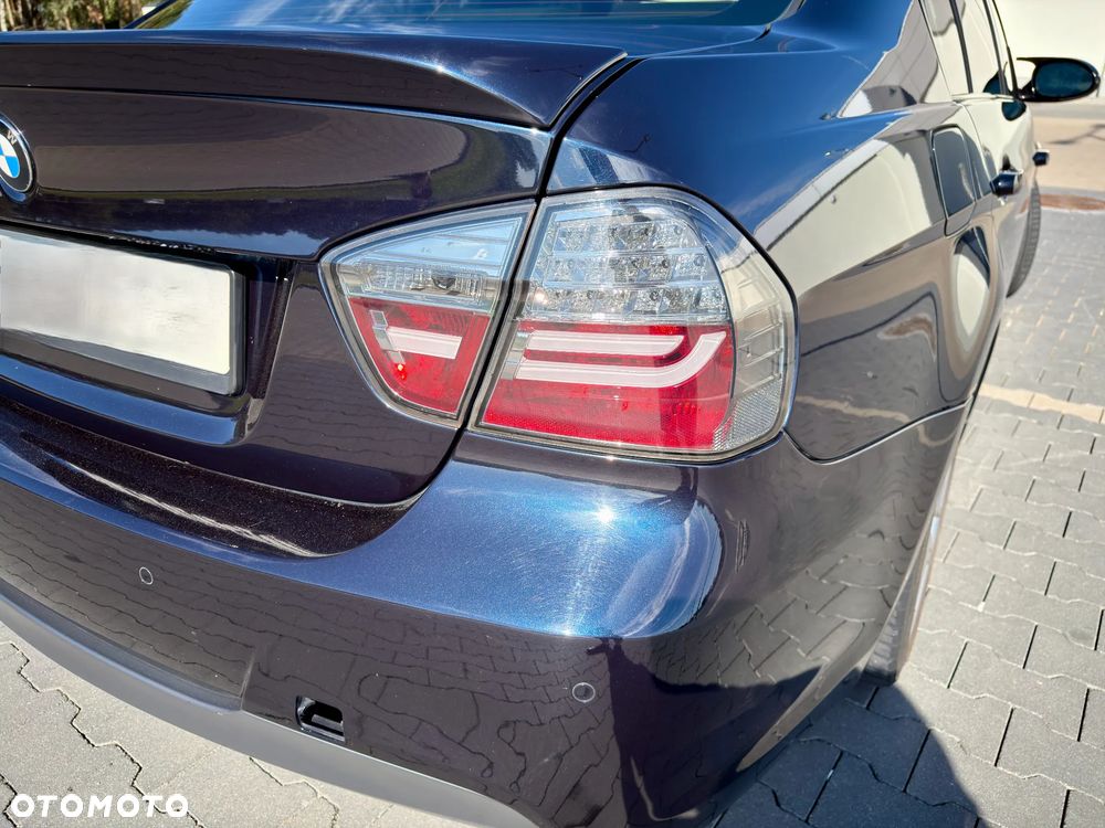 BMW Seria 3 - 12