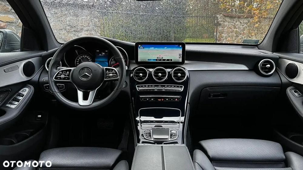 Mercedes-Benz GLC - 16