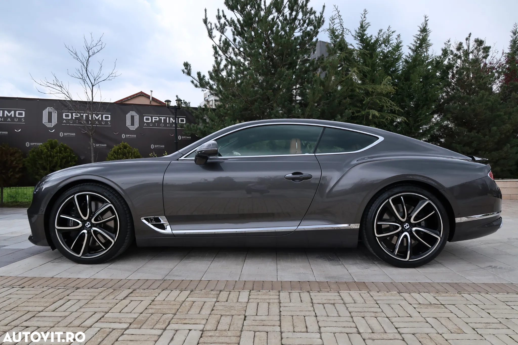 Bentley Continental - 4