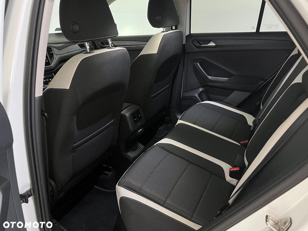 Volkswagen T-Roc 1.5 TSI ACT Premium DSG - 30