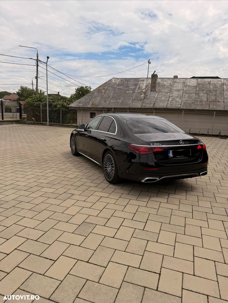 Mercedes-Benz E - 7