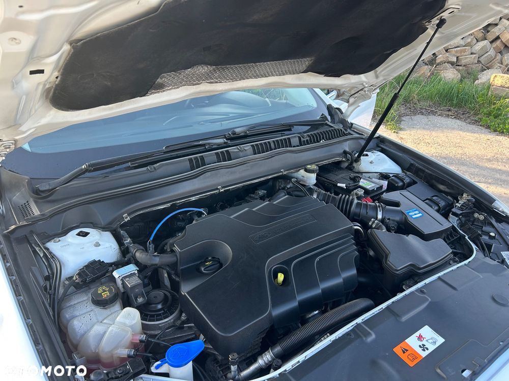 Ford Mondeo 2.0 TDCi Titanium PowerShift - 22