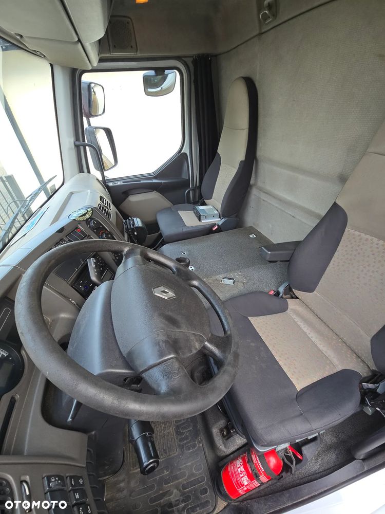 Renault Midlum 240 DXI - 6