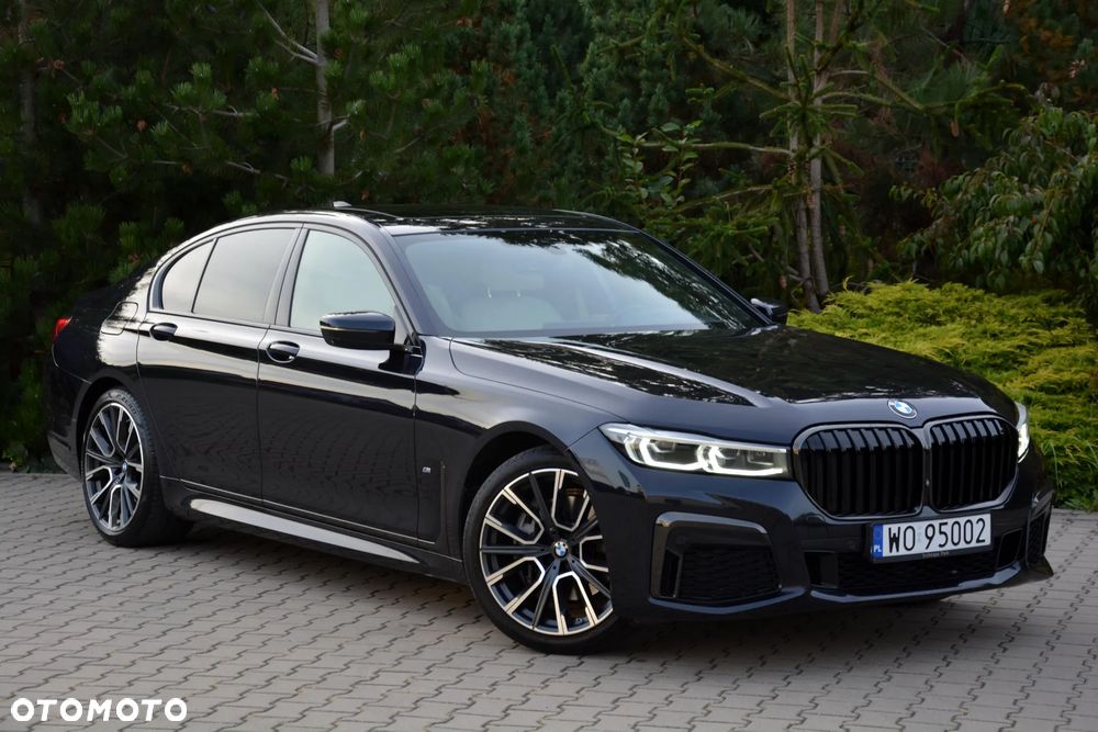 BMW Seria 7 730d xDrive mHEV sport - 9