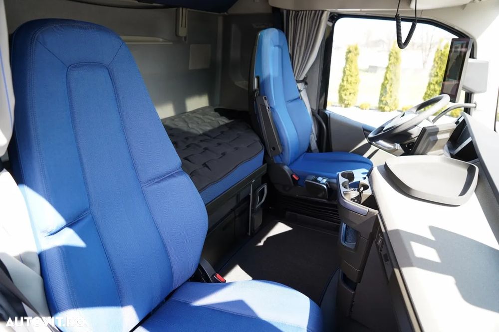 Volvo FH 500 / COMBINAT TANDEM / 120 M3 / TRANSIT / I-SAVE / AER CONDIȚIONAT PARCARE / DIRECȚIE PUNTE RIDICATĂ / ȘINCĂLĂTORI CAMION / WECON / 2025 - 35