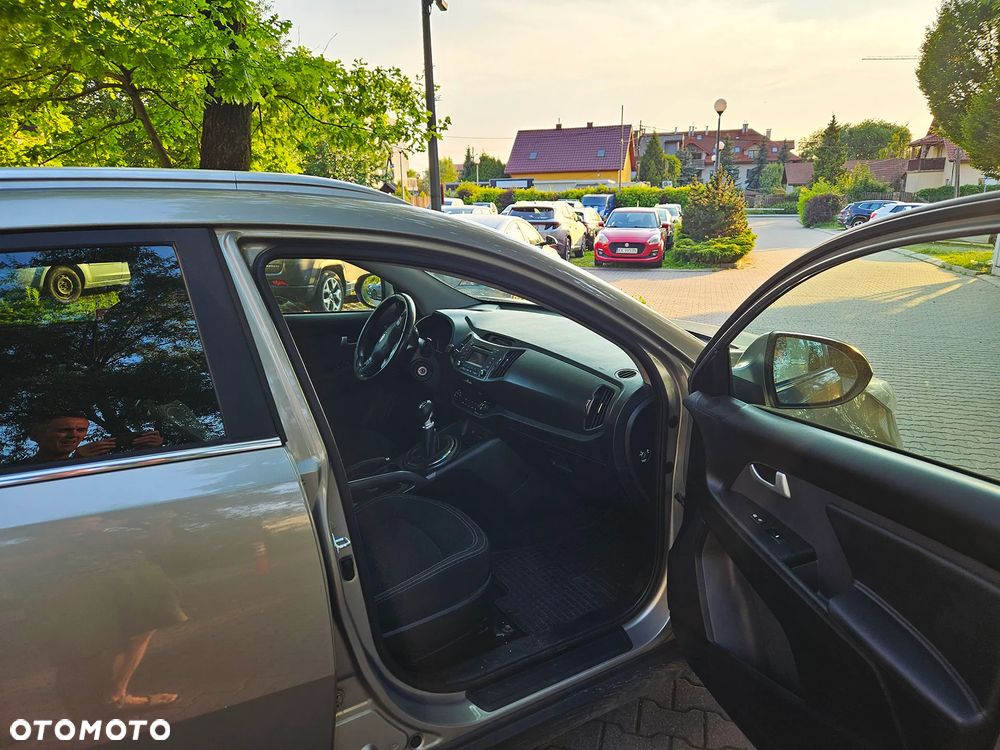 Kia Sportage 1.6 GDI L 2WD - 12