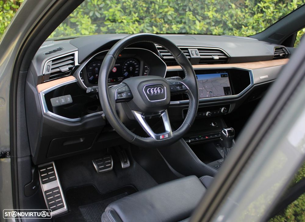 Audi Q3 45 TFSIe S line S tronic - 30