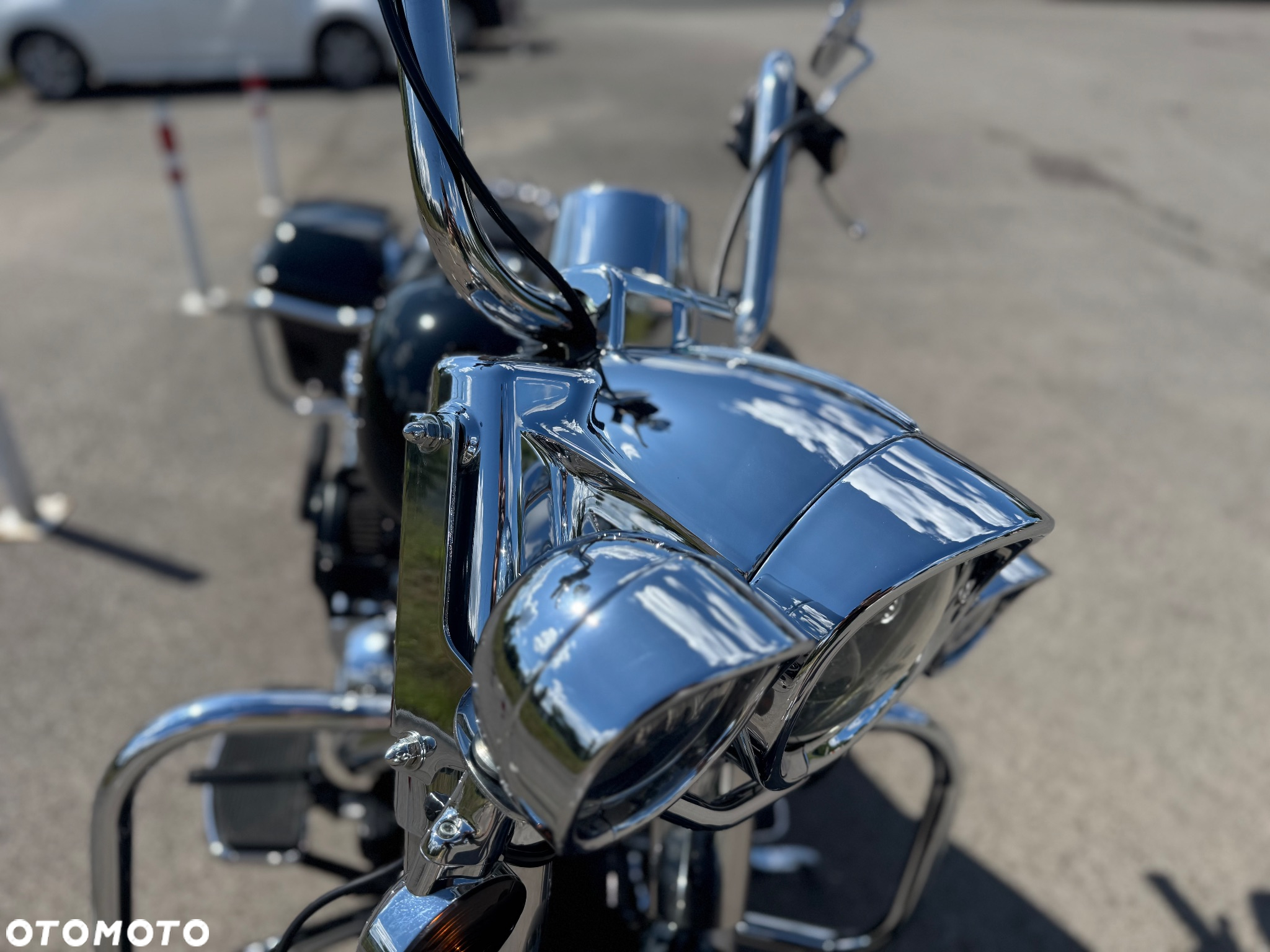 Harley-Davidson Touring Road King - 13