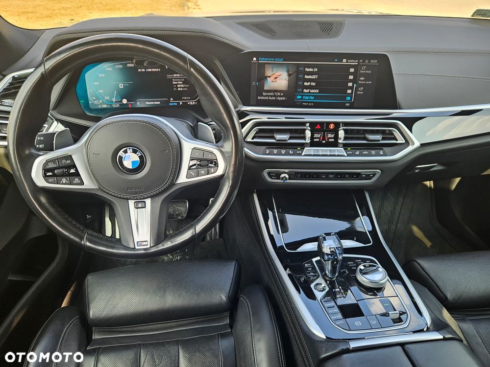 BMW X5 M50i - 20