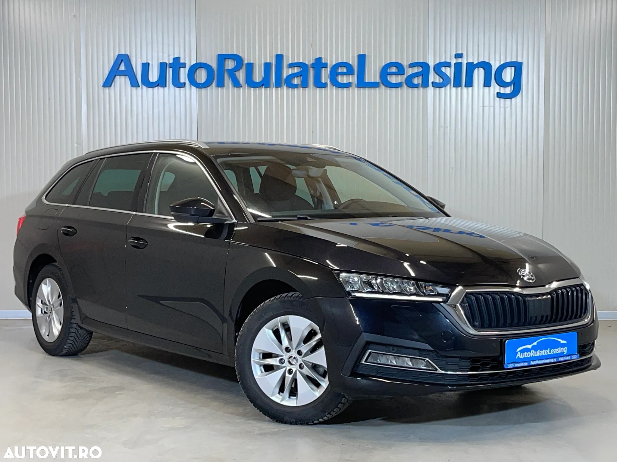 Skoda Octavia 2.0 TDI DSG Style - 2